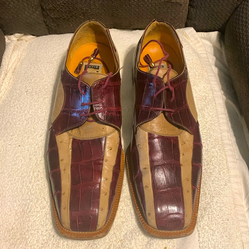 David Eden Tan and Burgundy alligator and Ostrich size 12